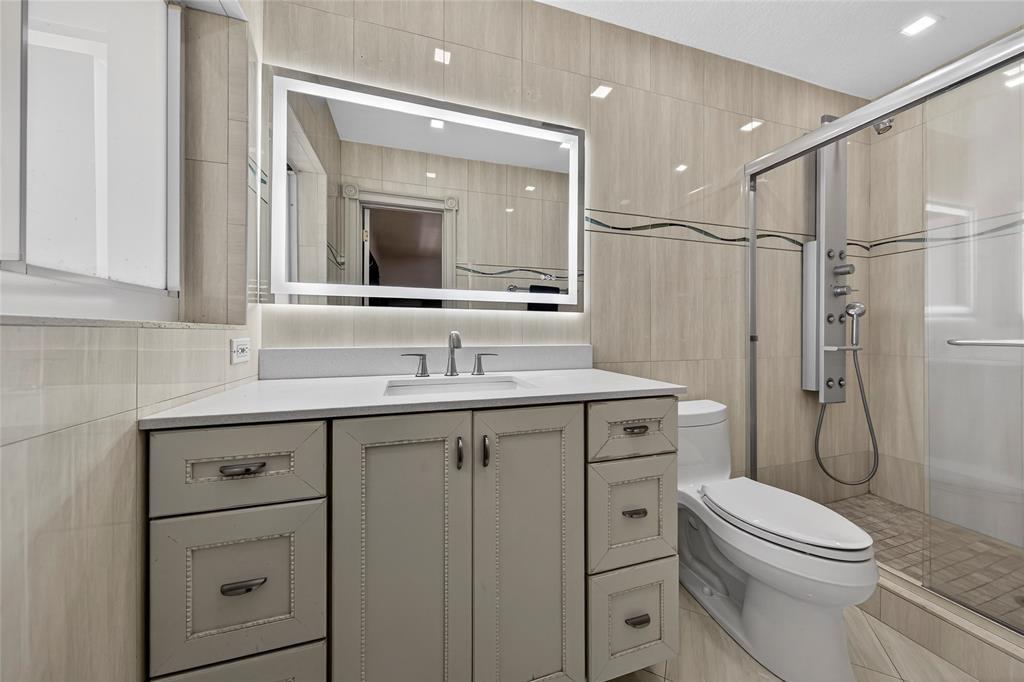 2120 Northeast 31st Street Lighthouse Point, FL 33064 - Photo 24 of 53