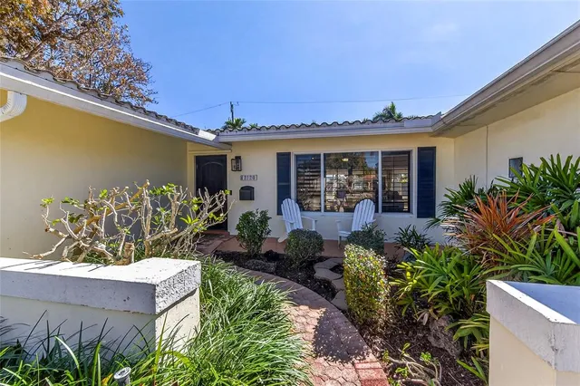 $898,788 | 2120 Northeast 31st Street, Lighthouse Point, FL 33064