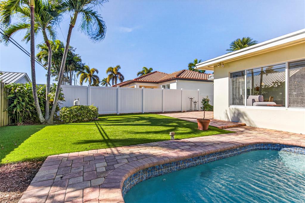 2120 Northeast 31st Street Lighthouse Point, FL 33064 - Photo 39 of 53