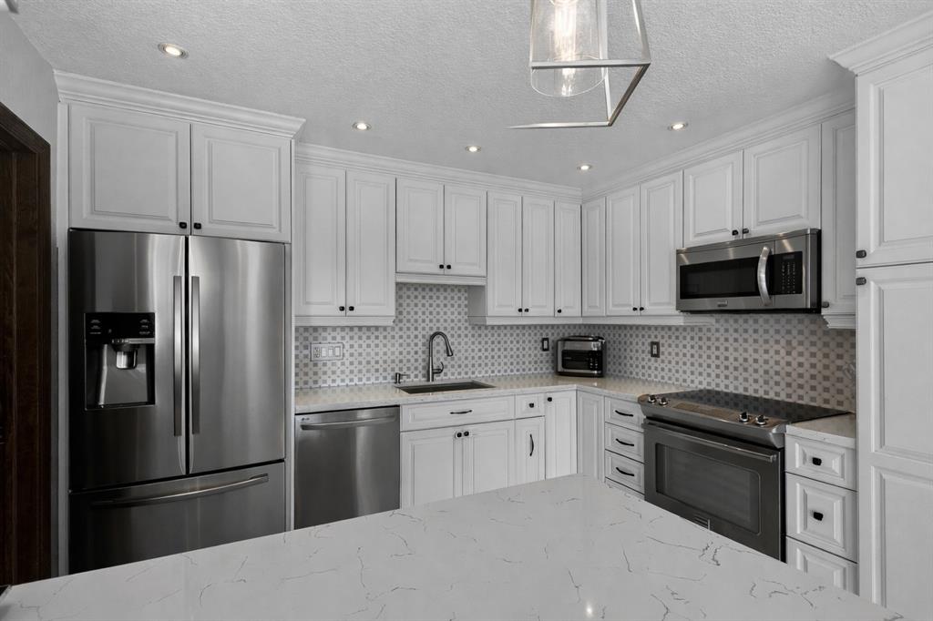 2120 Northeast 31st Street Lighthouse Point, FL 33064 - Photo 8 of 53