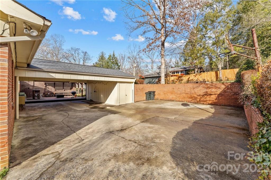 208 Ervin Road Morganton, NC 28655 - Photo 31 of 34 Gallery Image 31