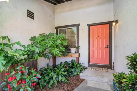 $895,000 | 5672 Torrey Pine Court, El Sobrante, CA 94803