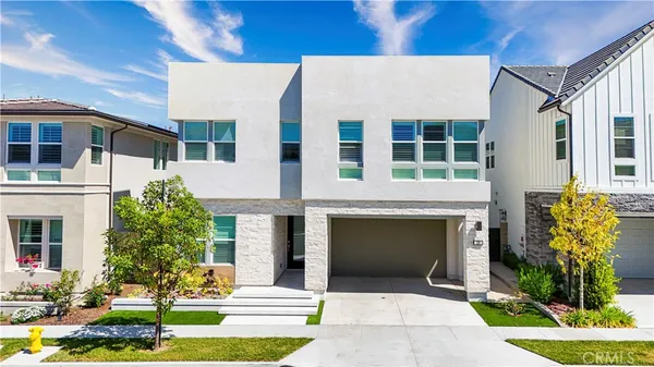 $1,999,800 | 200 Longden, Lake Forest, CA 92630