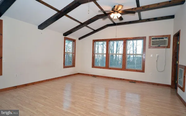 $624,990 | 4562 Quail Run Drive, Marshall, VA 20115