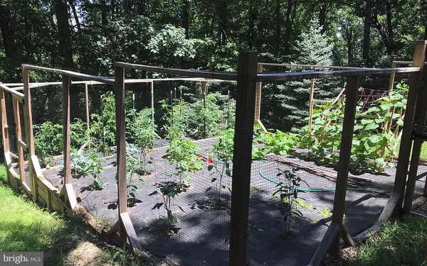 $624,990 | 4562 Quail Run Drive, Marshall, VA 20115