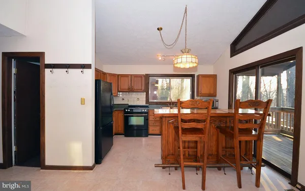 $624,990 | 4562 Quail Run Drive, Marshall, VA 20115