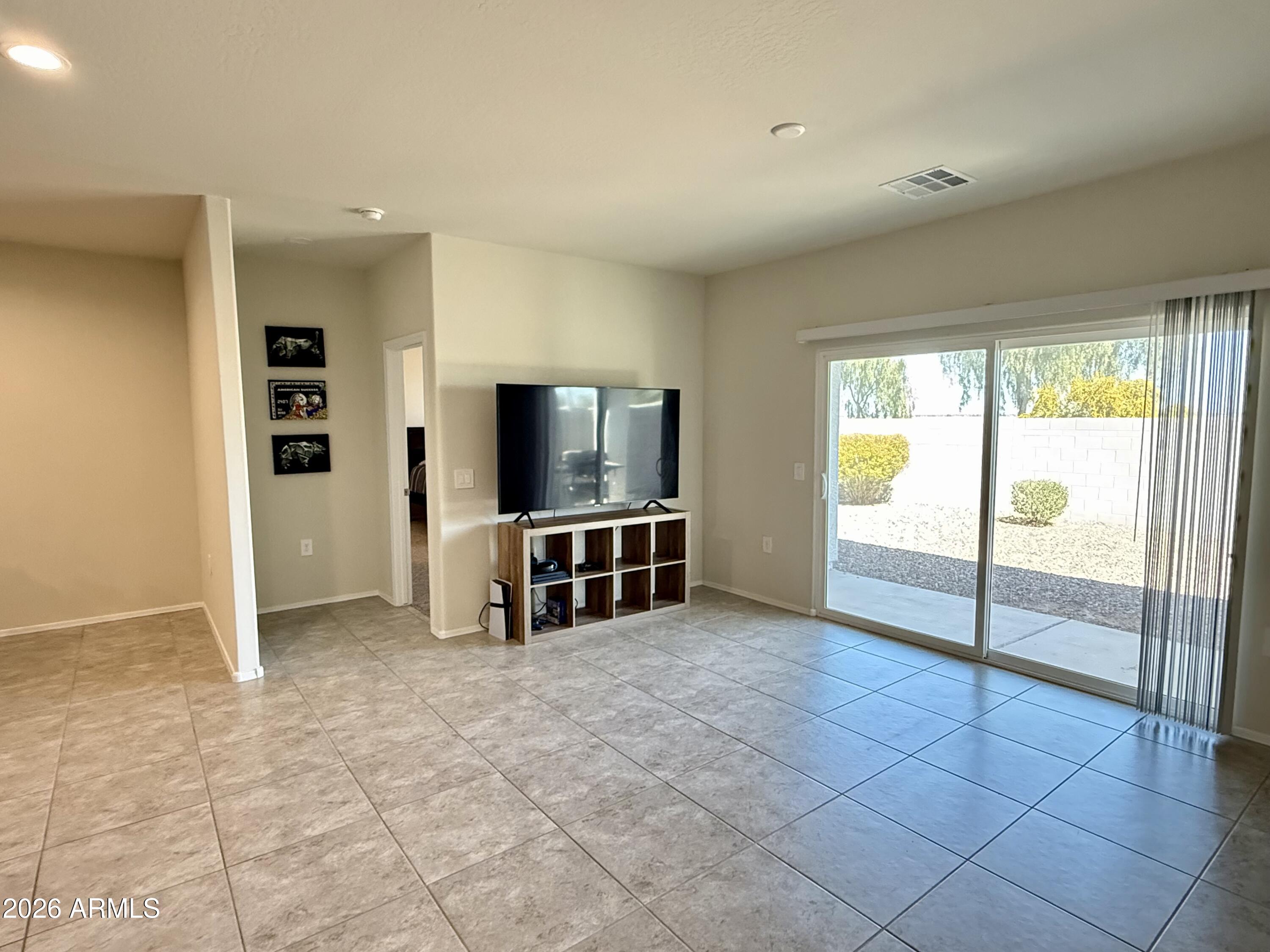2207 South 46th Street Coolidge, AZ 85128 - Photo 14 of 35 a view of livingroom with workspace and window