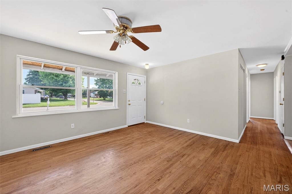 21 St Lawrence Drive St. Peters, MO 63376 - Photo 5 of 29
