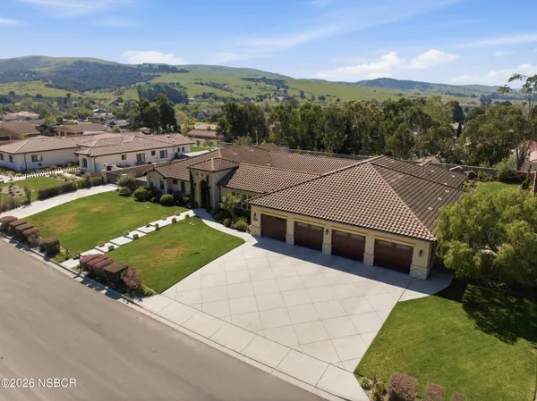 $2,120,000 | 4627 Quarter Horse Trail, Santa Maria, CA 93455