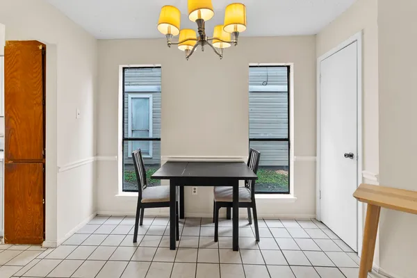 $750,000 | 1907 West Loop, Austin, TX 78758