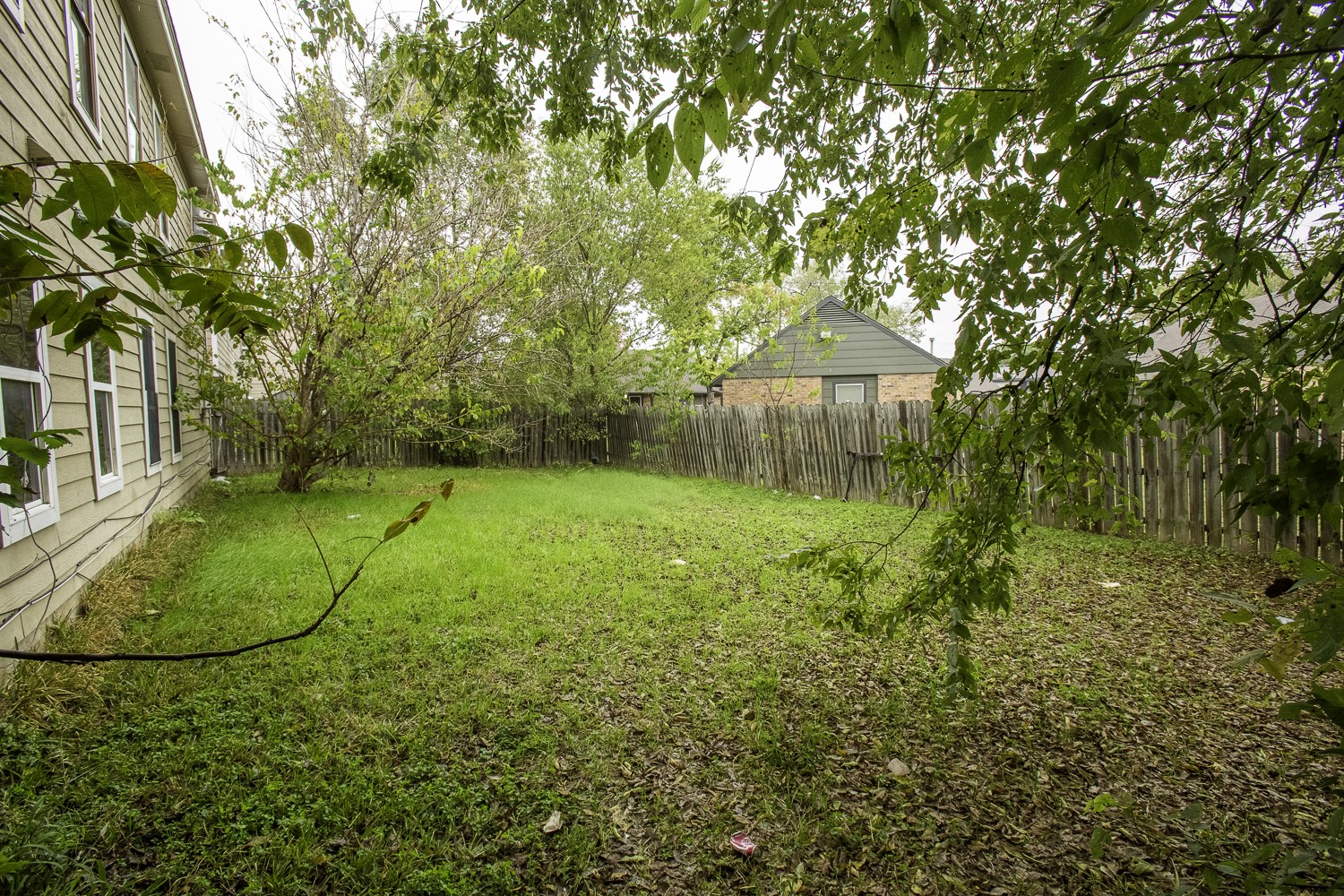 1907 West Loop Austin, TX 78758 - Photo 22 of 22 a view of swimming pool