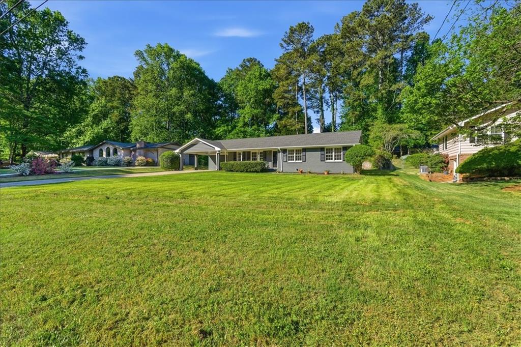 395 Ben Avenue Southwest Lilburn, GA 30047 - Photo 5 of 49