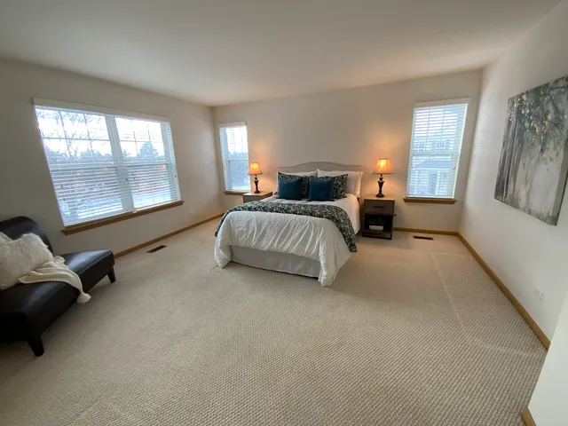 $315,000 | 2840 Cattail Court, Unit F, Wauconda, IL 60084