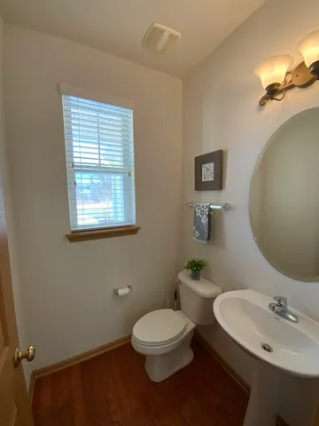 $315,000 | 2840 Cattail Court, Unit F, Wauconda, IL 60084