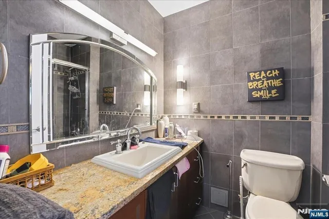 $524,000 | 7004 Boulevard East, Unit 8C, Guttenberg, NJ 07093