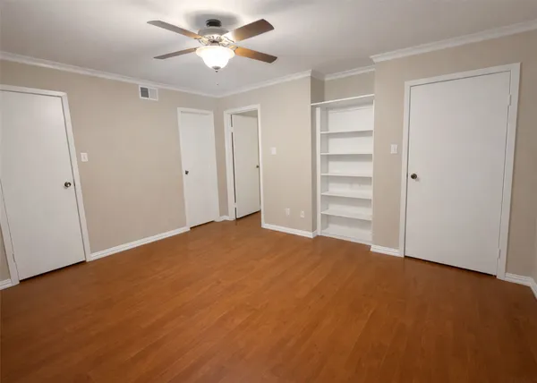 $57,900 | 12905 Woodforest Boulevard, Unit 305, Houston, TX 77015