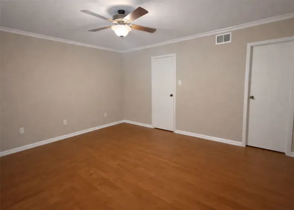 $57,900 | 12905 Woodforest Boulevard, Unit 305, Houston, TX 77015