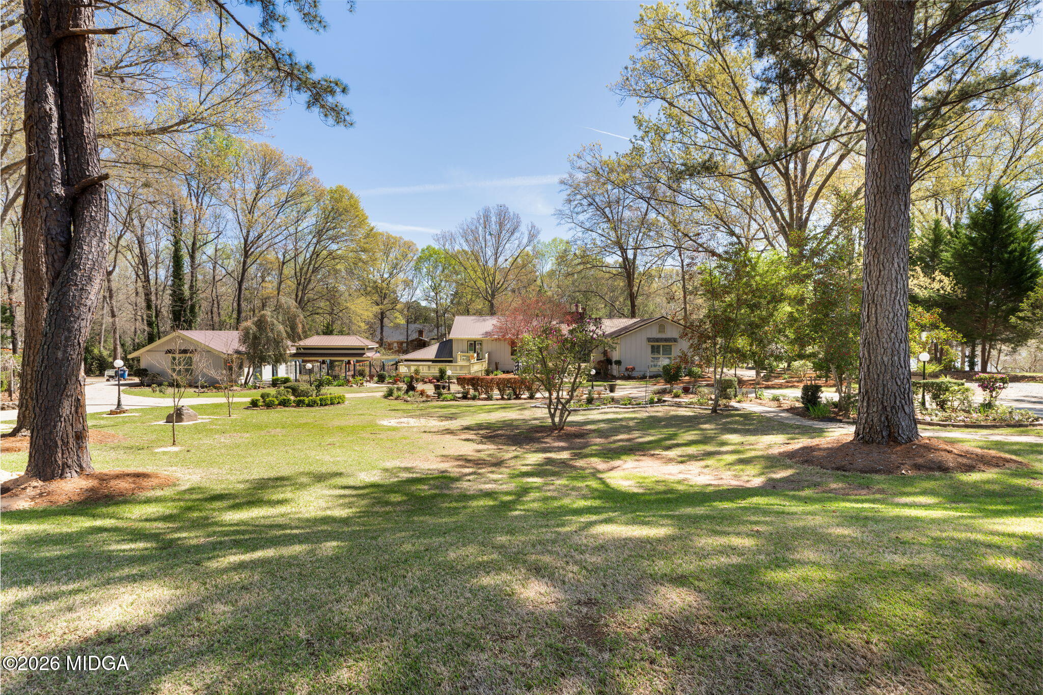 138 Deer Run Drive Macon, GA 31220 - Photo 2 of 114 94-web-or-mls-AV106708-Edit