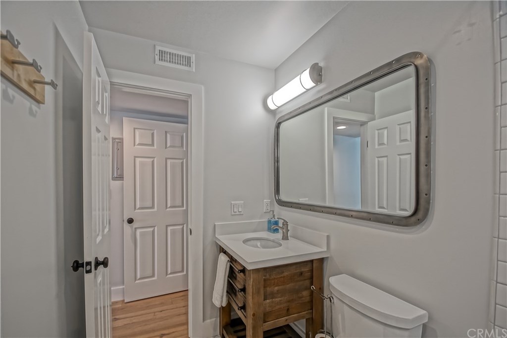 129 38th Street Manhattan Beach, CA 90266 - Photo 12 of 38