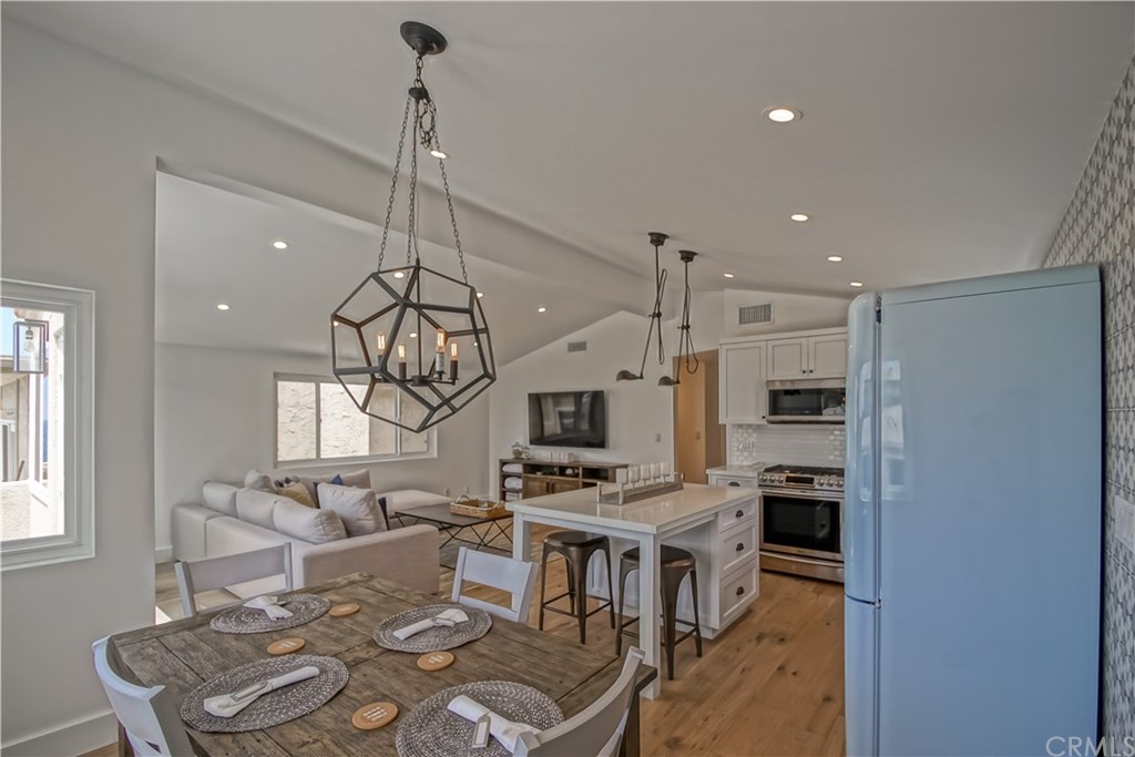 129 38th Street Manhattan Beach, CA 90266 - Photo 22 of 38