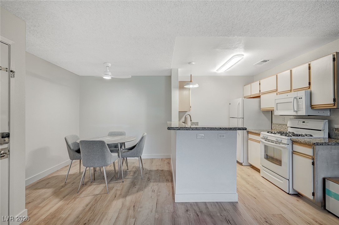 2200 South Fort Apache Road, Unit 1064 Las Vegas, NV 89117 - Photo 14 of 56