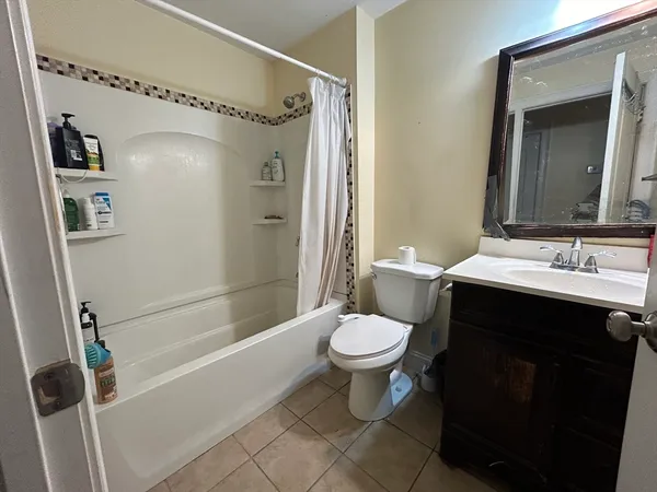 $4,800 | 191 Boylston Street, Unit 1, Boston, MA 02130