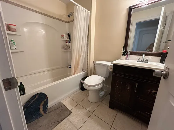 $4,800 | 191 Boylston Street, Unit 1, Boston, MA 02130