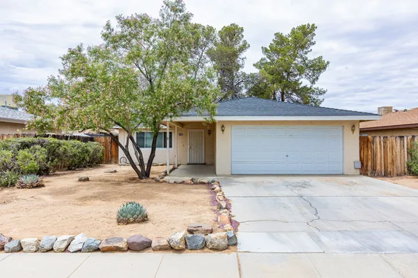 $235,000 | 325 South Lincoln Street, Ridgecrest, CA 93555