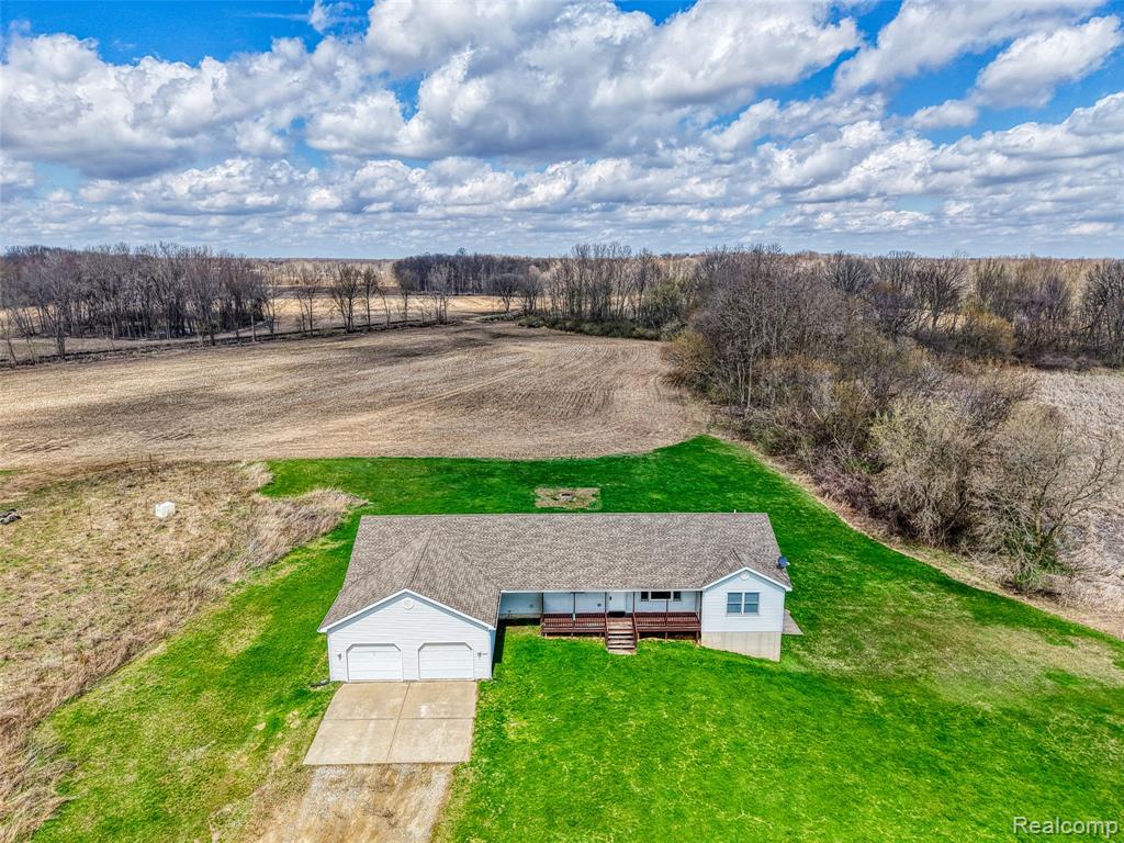 10488 West Grand River Road Fowlerville, MI 48836 - Photo 29 of 34