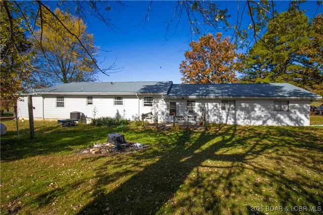 $165,000 | 16560 Highway 133, Dixon, MO 65459