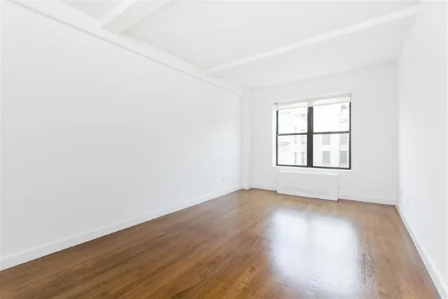$4,344 | 212 West 91st Street, Unit 1001 | Upper West Side