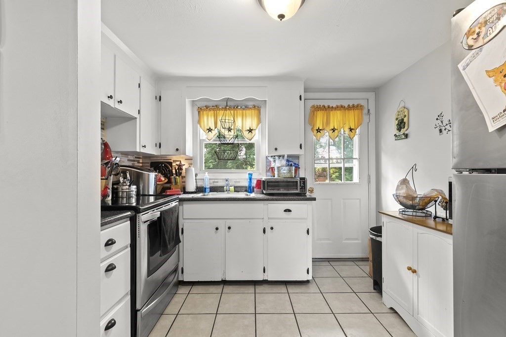 681 State Road, Unit 8 Plymouth, MA 02360 - Photo 7 of 28 Gallery Image 7