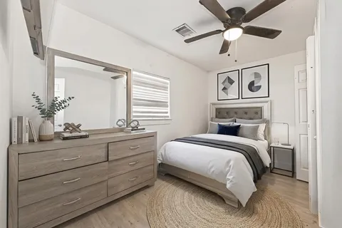 $198,000 | 978 St Clair Street, Houston, TX 77088