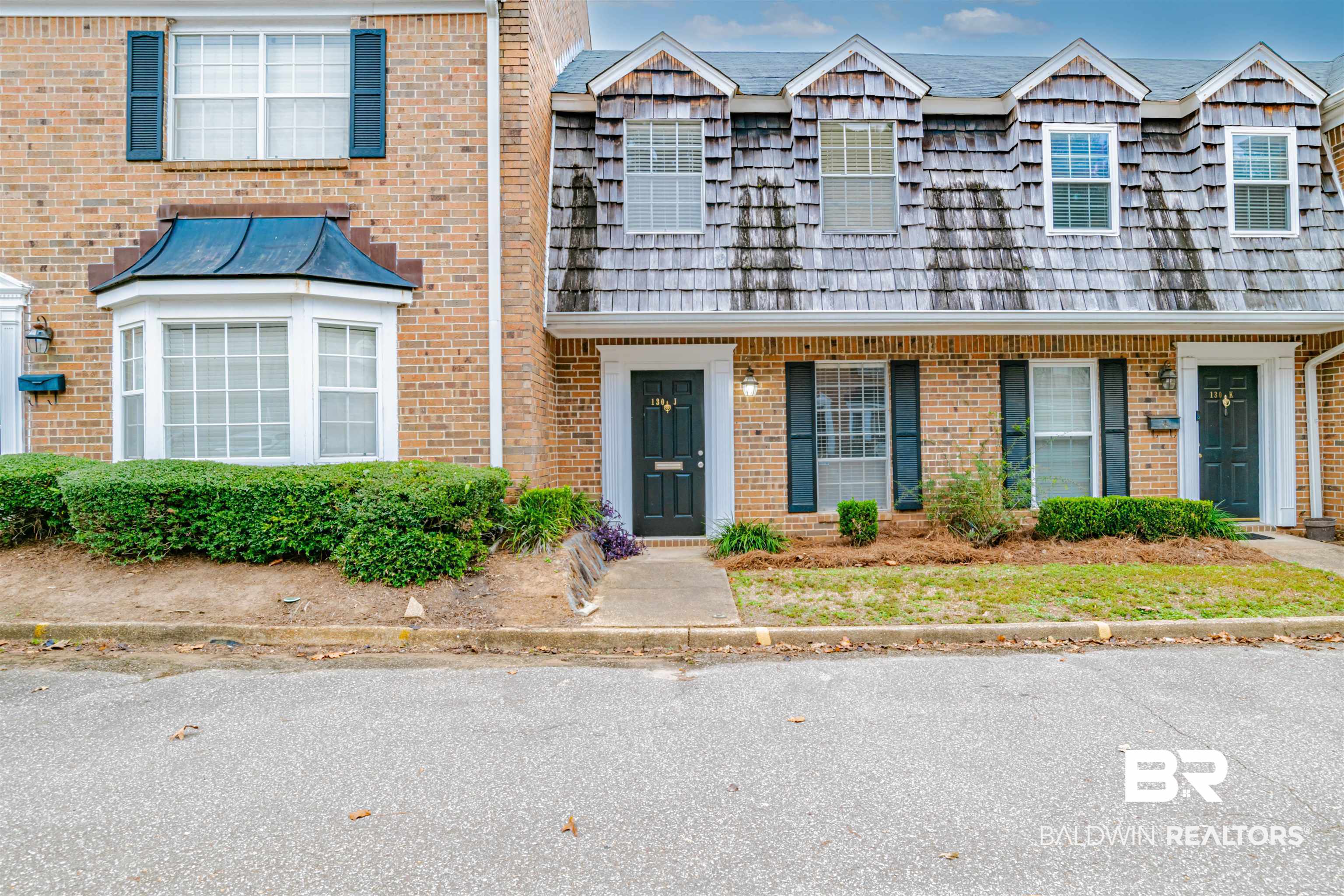 130 Du Rhu Drive, Unit J Mobile, AL 36608 - Photo 2 of 21