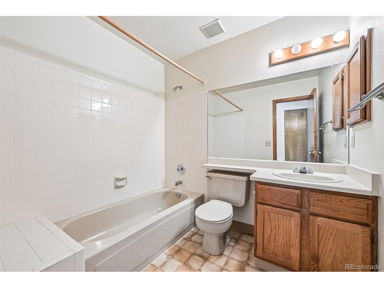 1818 South Quebec Way, Unit 2 Denver, CO 80231 - Photo 22 of 46