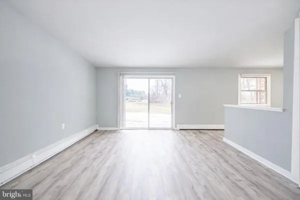 $1,225 | 20 Fort Sumpter Road, Unit D10, Pennsville, NJ 08070