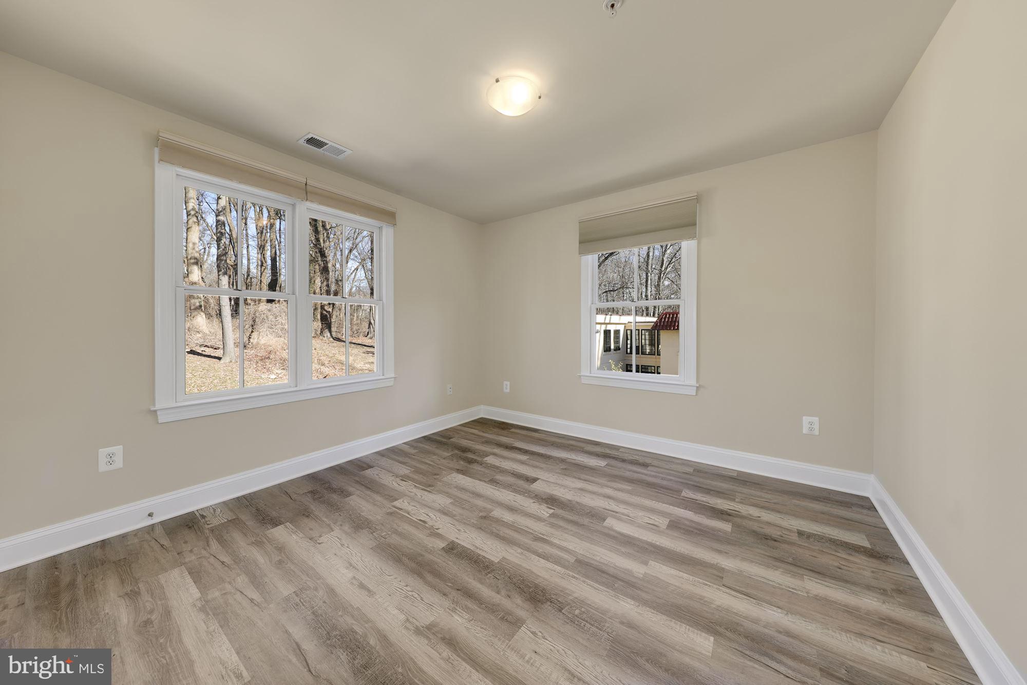 2805 Beechbank Road Silver Spring, MD 20910 - Photo 25 of 40 Gallery Image 25