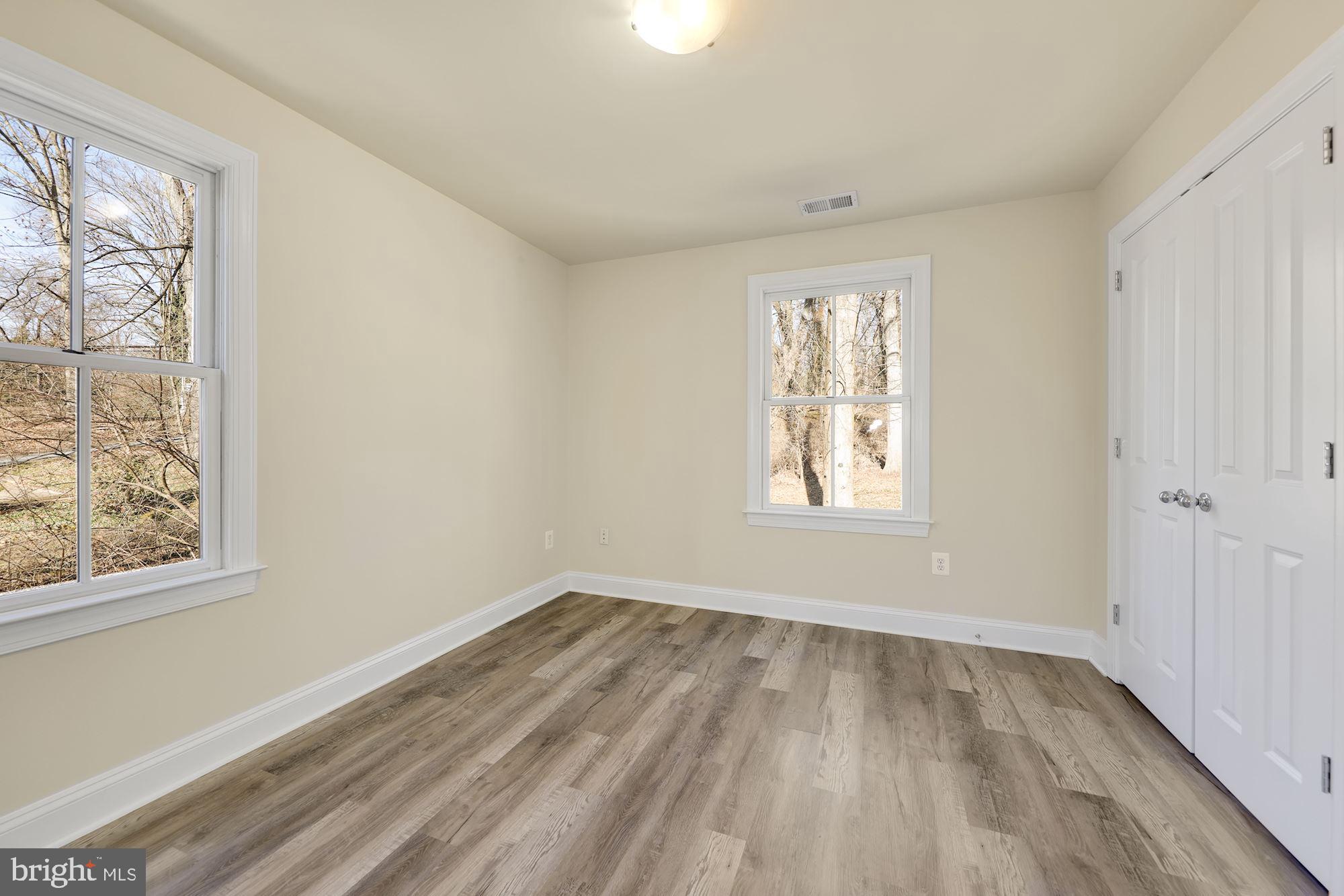 2805 Beechbank Road Silver Spring, MD 20910 - Photo 26 of 40 Gallery Image 26