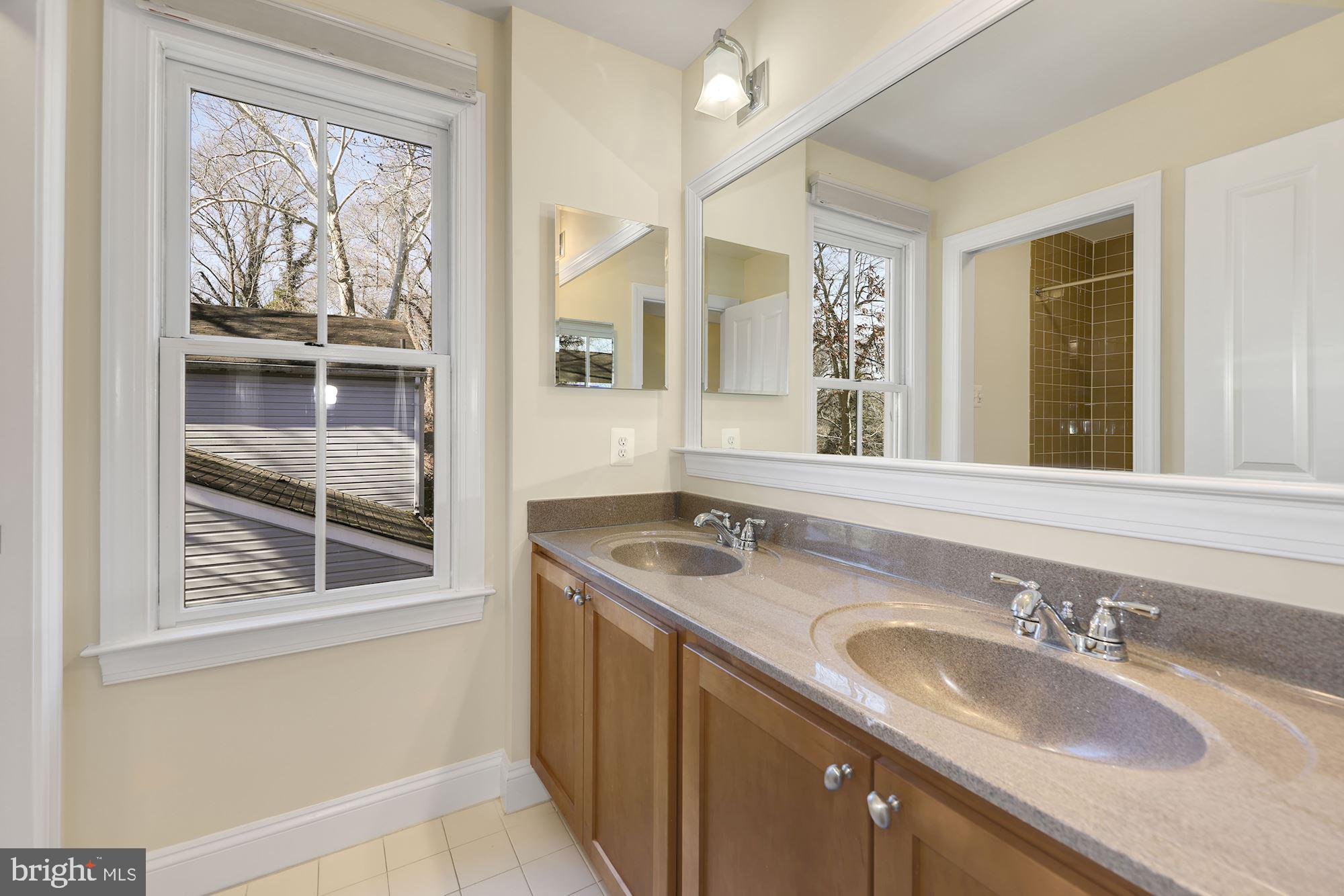 2805 Beechbank Road Silver Spring, MD 20910 - Photo 28 of 40 Gallery Image 28