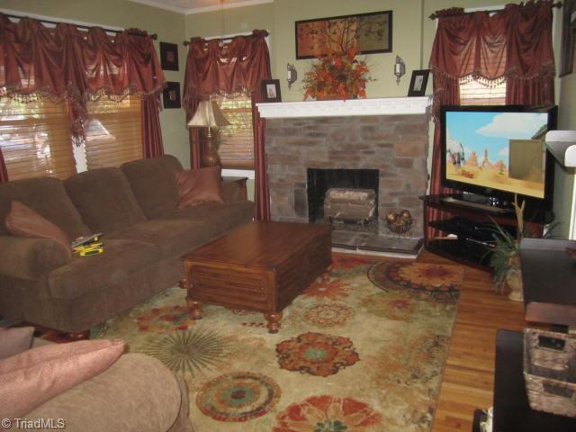 Gallery Image 7