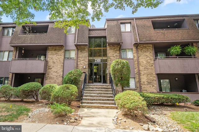 $220,000 | 2312 Old Stone Mill Drive, Cranbury, NJ 08512