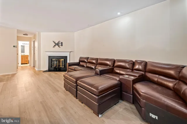 $220,000 | 2312 Old Stone Mill Drive, Cranbury, NJ 08512