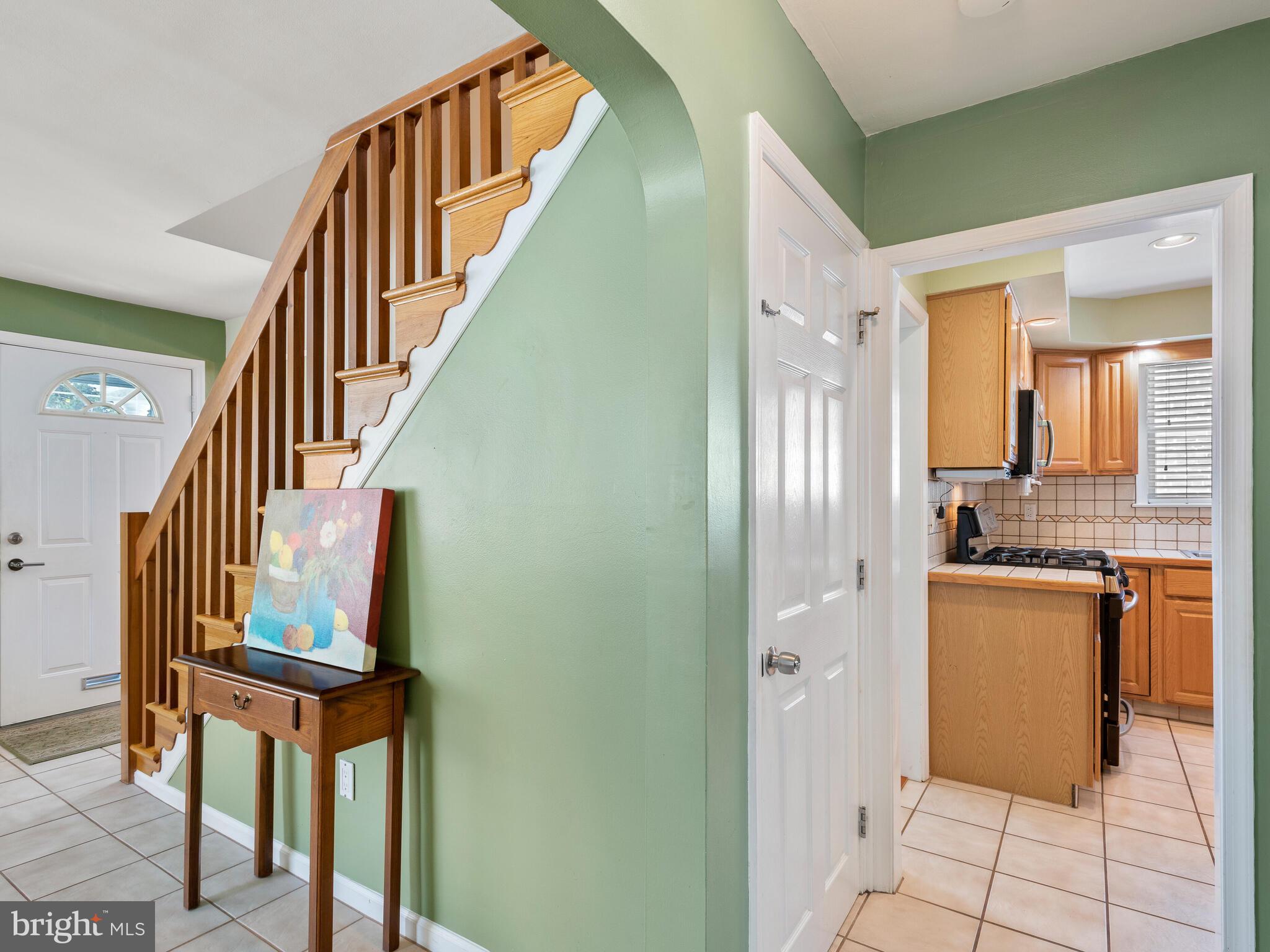 537 Lawrence Road Havertown, PA 19083 - Photo 15 of 45