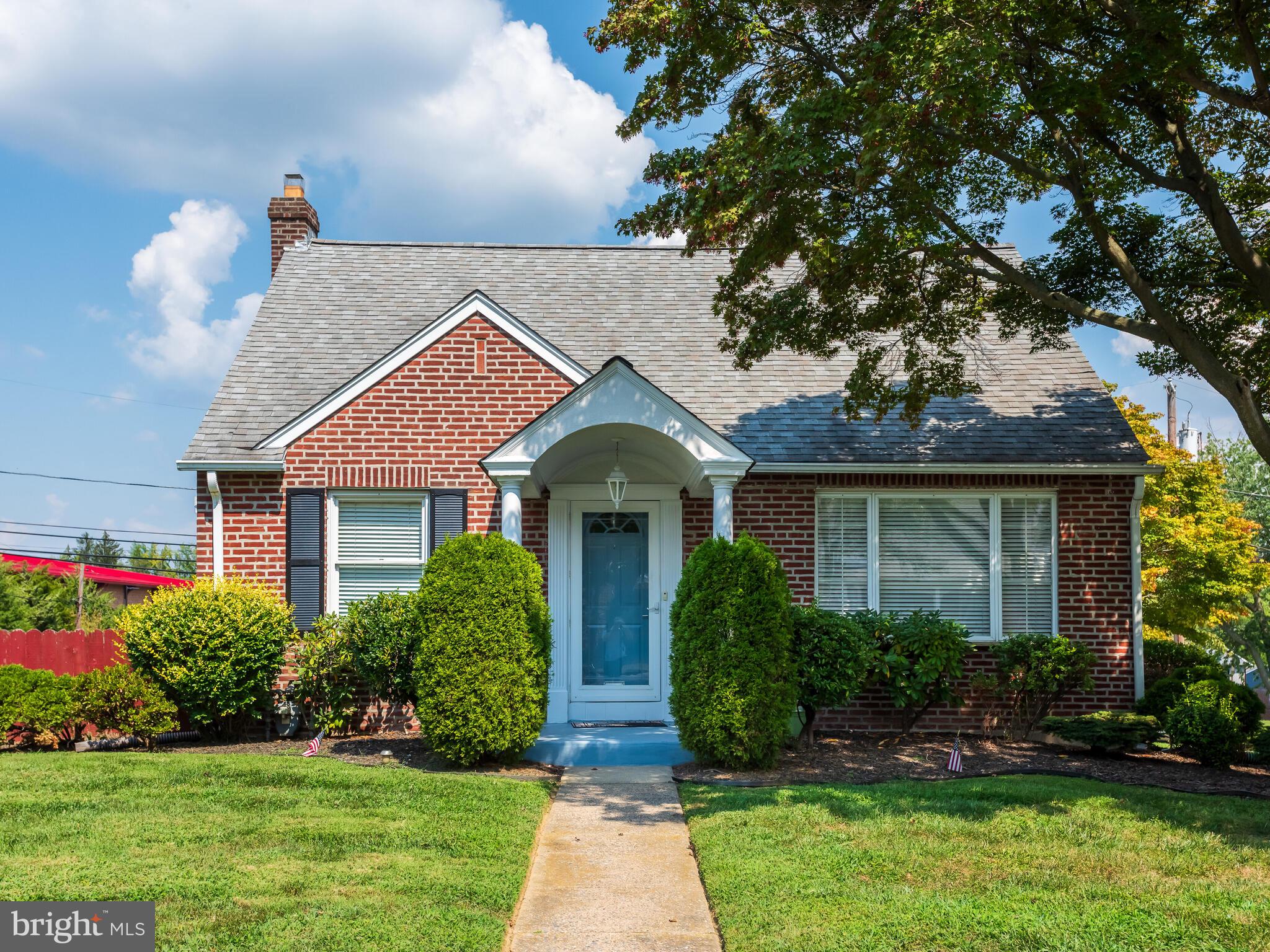 537 Lawrence Road Havertown, PA 19083 - Photo 39 of 45