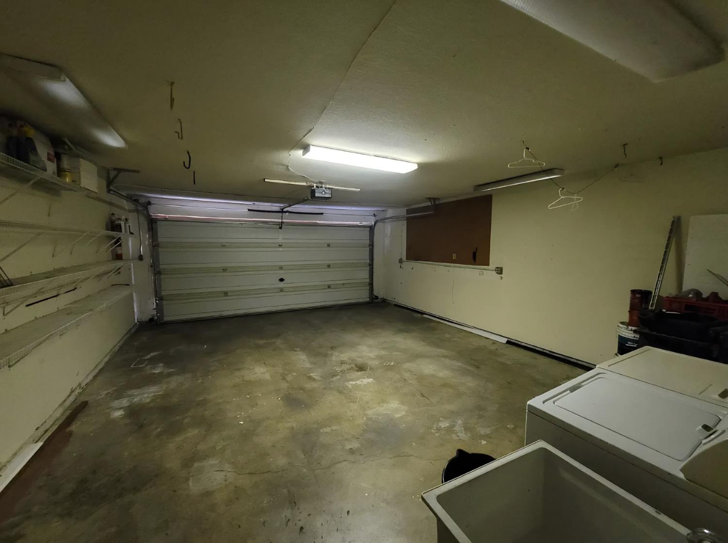 5151 Janell Way Carmichael, CA 95608 - Photo 9 of 15 a view of room