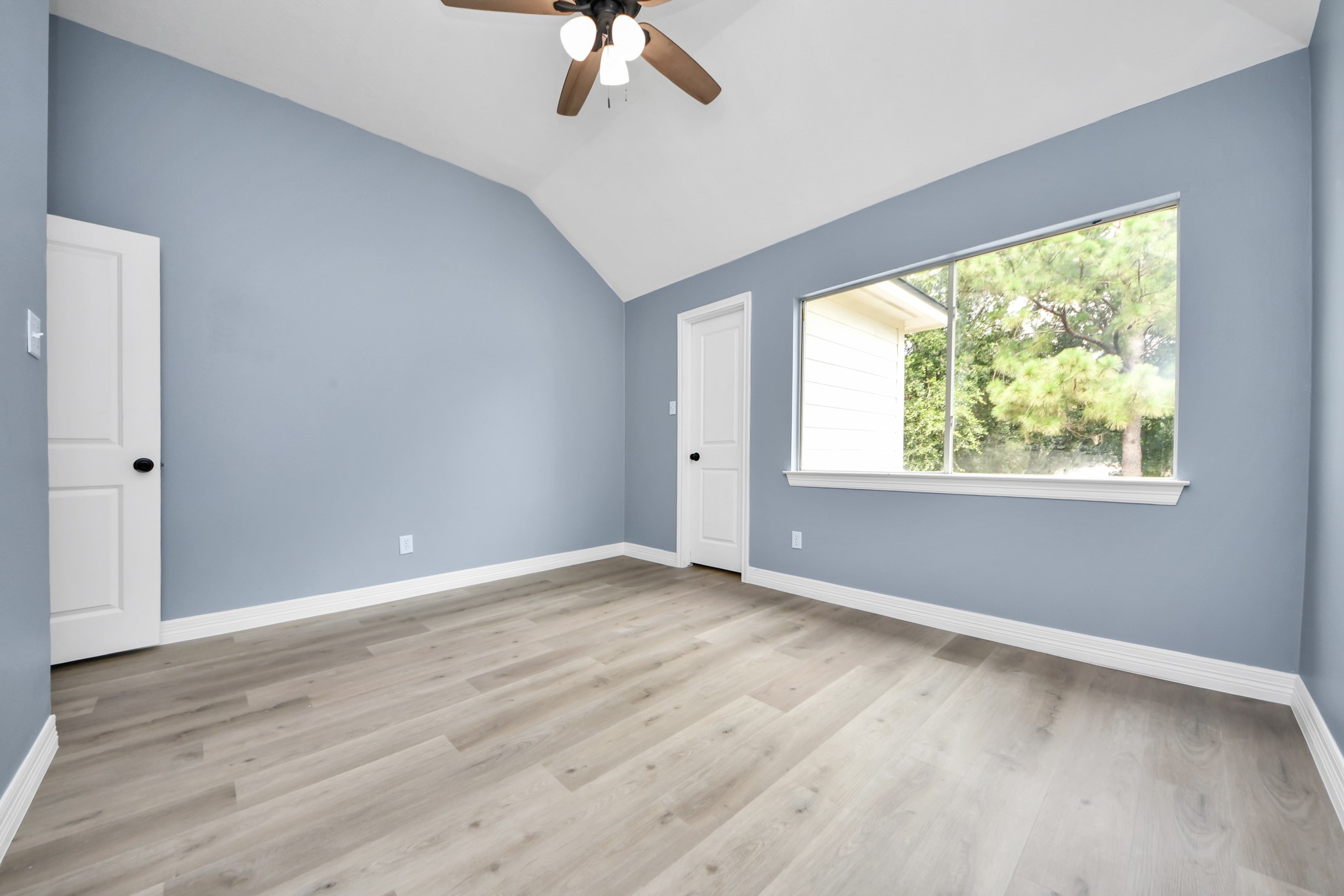 16203 Broken Timber Circle Houston, TX 77095 - Photo 17 of 45