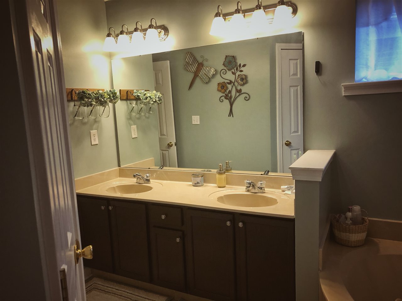 5661 Sycamore Ridge Road Memphis, TN 38134 - Photo 6 of 11 Gallery Image 6