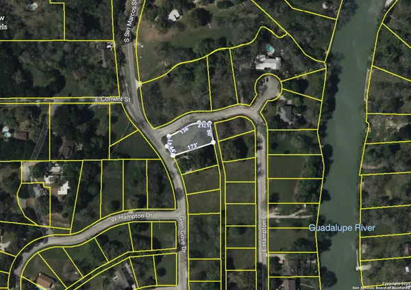 a close view of sink