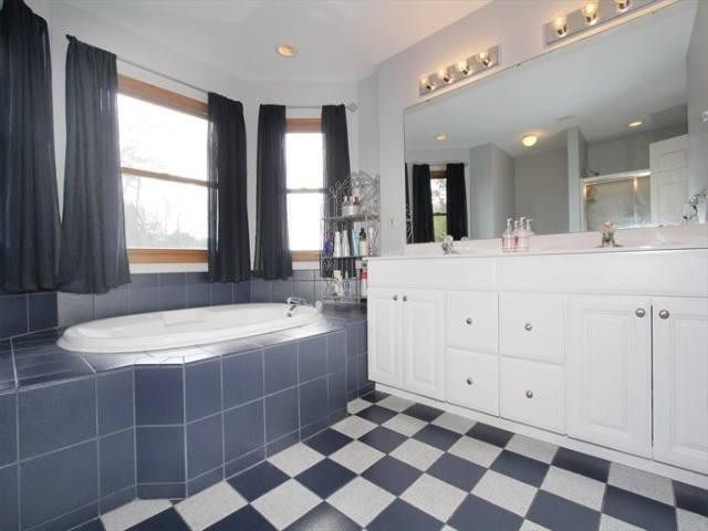 7700 East Bend Road Burlington, KY 41005 - Photo 13 of 29 Gallery Image 13