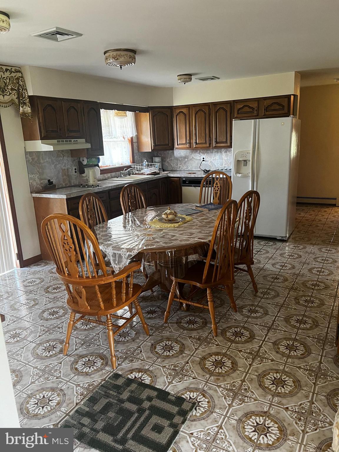 366 Ganttown Road Sewell, NJ 08080 - Photo 6 of 29